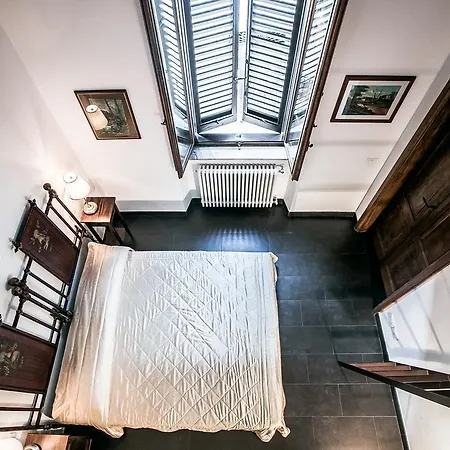 Polveriera Halldis Apartment דירה
