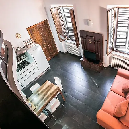Polveriera Halldis Apartment דירה *