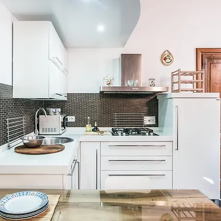 Polveriera Halldis Apartment *